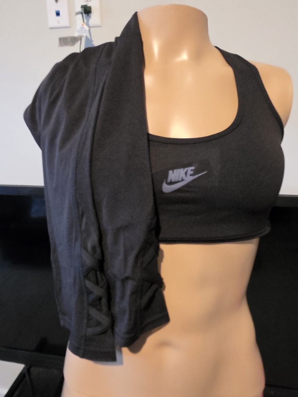 Nike Women’s Black Sports Bra - Supportive Racerback